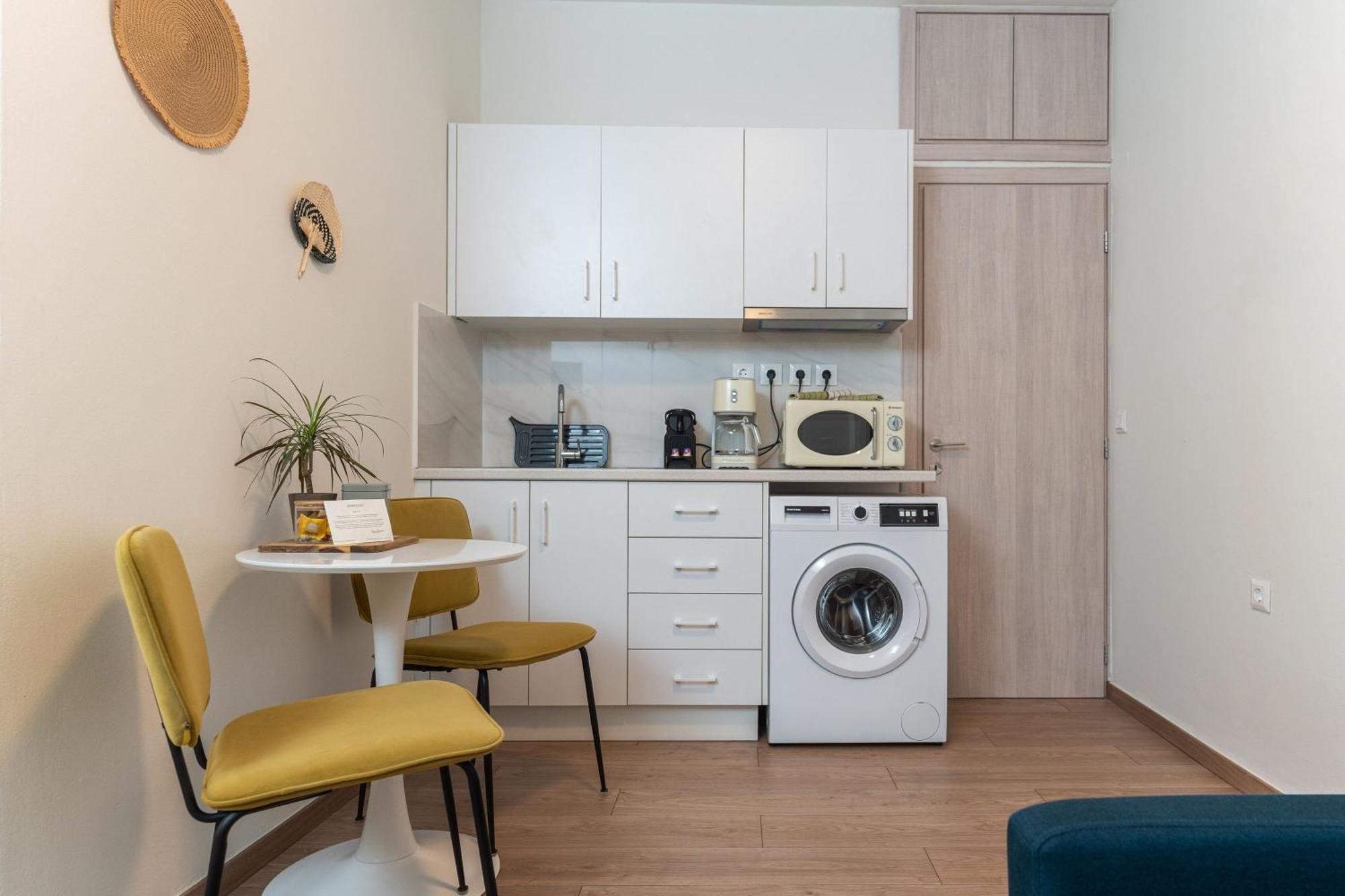 Senaon Urban Living City Center كاندية المظهر الخارجي الصورة
